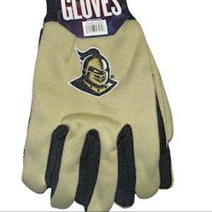 Variety of NCAA teams each $20